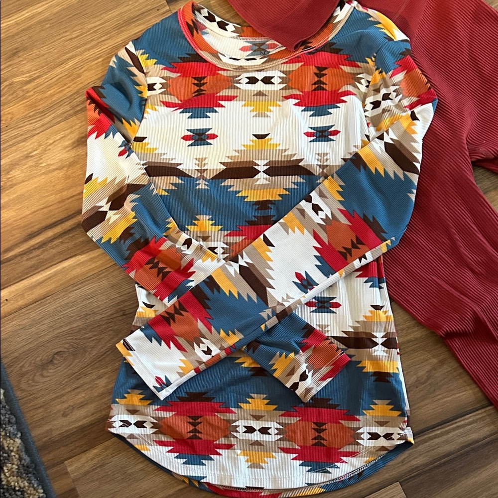 Red Two-Piece Set with Colorful Patterned Top - Picture 2 of 6